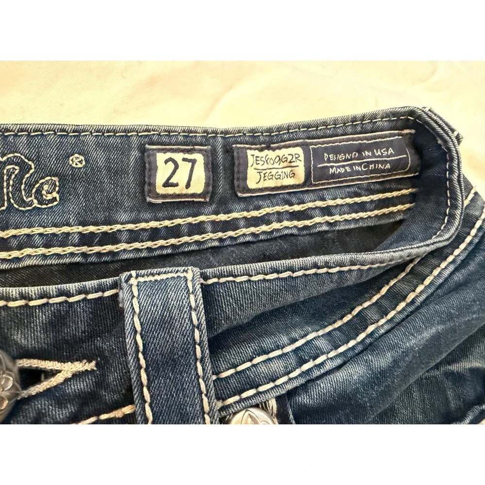 Miss Me Embellished Denim Shorts Dark Wash Raw Hem Size 27 JP5109G2R